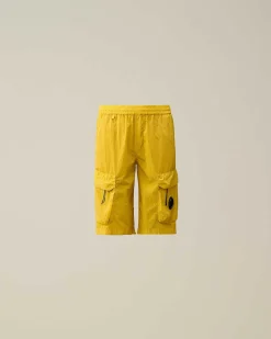 C.P. Company U16 Chrome-R Cargo Shorts Sulphur-Yellow Fashion